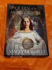 QUEEN OF THE MOON ORACLE 44 Cards for Guidance Through Lunar & Seasonal Energies