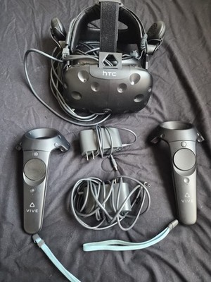 HTC Vive Virtual Reality - Black (99HAHZ044-00) lightly used