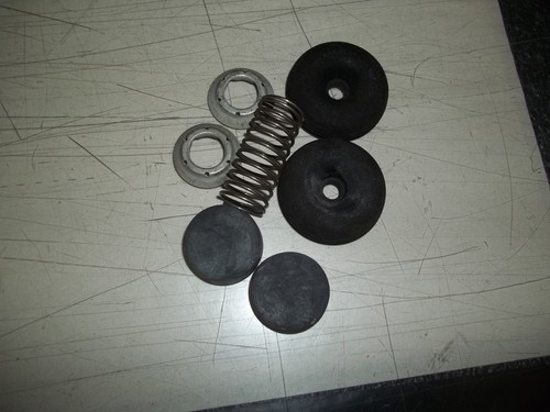 *New NOS Ford D3UZ-2221-B Cylinder Repair Kit - Picture 3 of 3