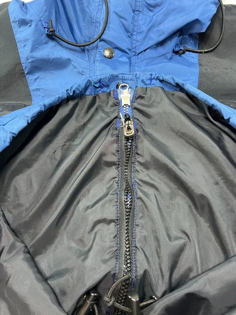 Vintage 90s The North Face TNF Goretex Nylon Full Zip Pit Vintage 90s The North Face TNF Goretex Nylon Full Zip Pit