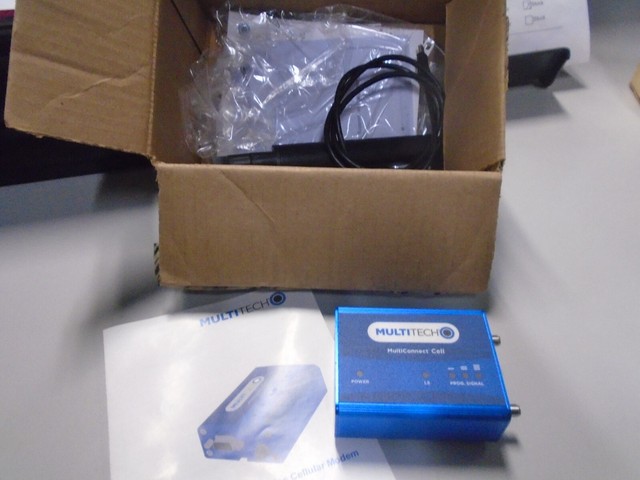 MultiTech MTC-LNA4-B03-KIT Multiconnect Cell 100 Series (AT&T/Verizon ...