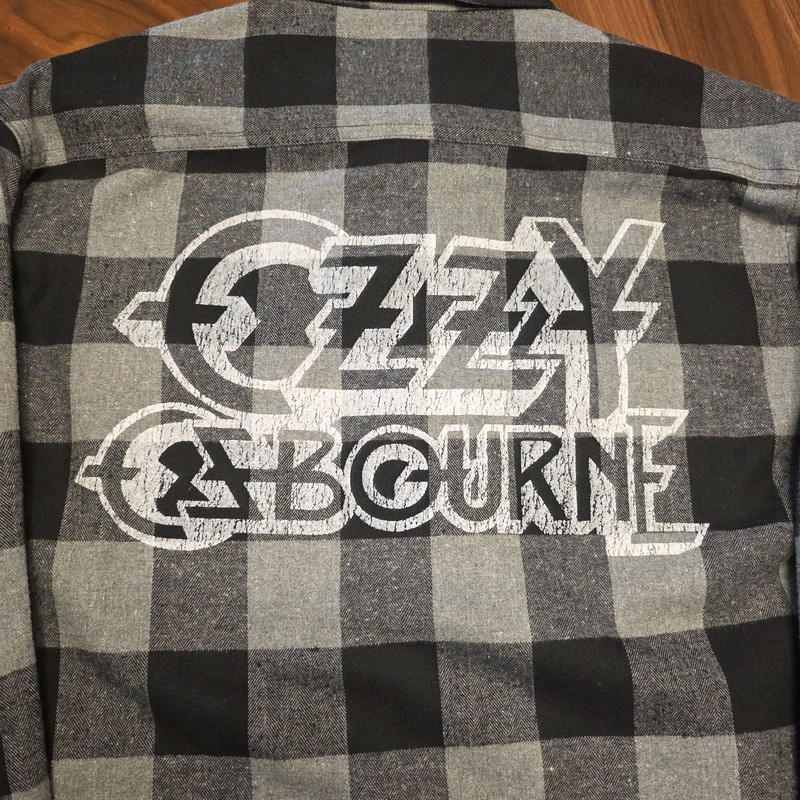 Ozzy Osbourne Plaid Flannel Button-Up Shirt Gray Black XL Skull Graphic Men's