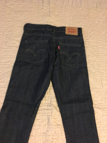 Levi's 520: Boy's Slouch Fit, Tapered Leg Jeans: Drk Blue, Grey/Black, Med Blue - Picture 11 of 11