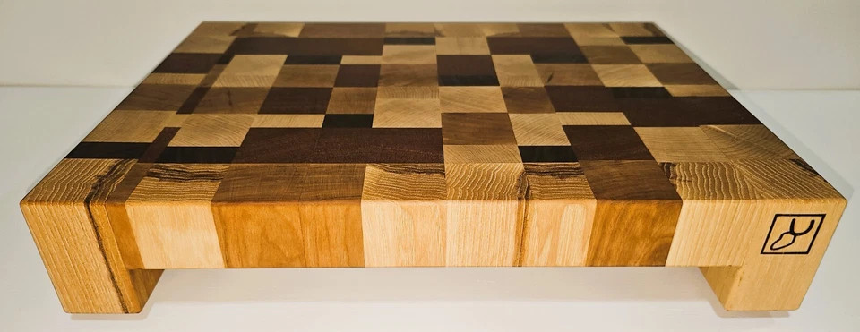 Bloque de carnicero Guttman Elite Chef End Grian con bandeja de acero inoxidable Foto 3 de 4