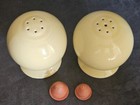 Vtg Fiesta Pale Yellow Ball Salt & Pepper Shakers by Homer Laughlin — photo 7