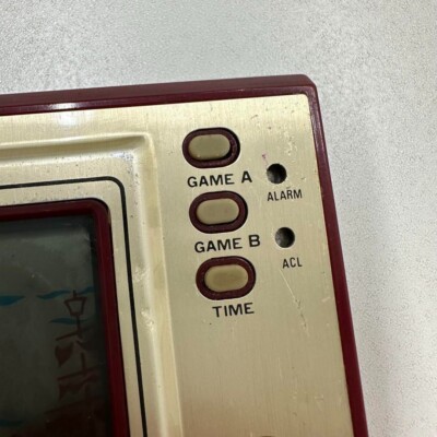 NINTENDO GAME AND & WATCH Octopus 1981 tested very good Tested