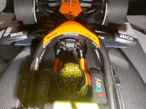 1:18 MINICHAMPS 537241904 Lando Norris Mclaren F1 MCL38 Erste Win Miama Gp 2024 - Picture 11 of 23