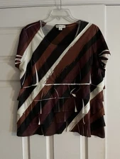 Fun And Flirty Coldwater Creek Tiered Top.  Excellent Condition.