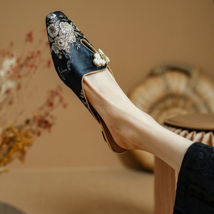 PANTOFOLA D’ORO Ciabatta donna punta quadrata tacco spesso stile cinese fibbia retrò piatta mezza trazione