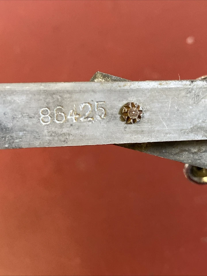 52 53 Kaiser Special 1954 1954 cerrado conv. ENLACE LIMPIAPARABRISAS TRICO LH NOS 86425 Foto 4 de 4