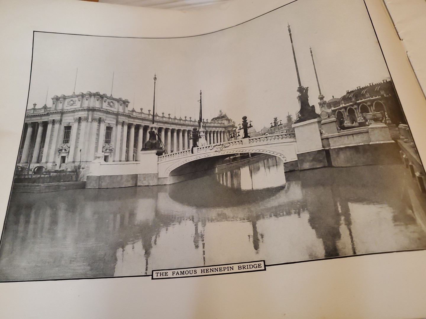 Picture 4 of 24