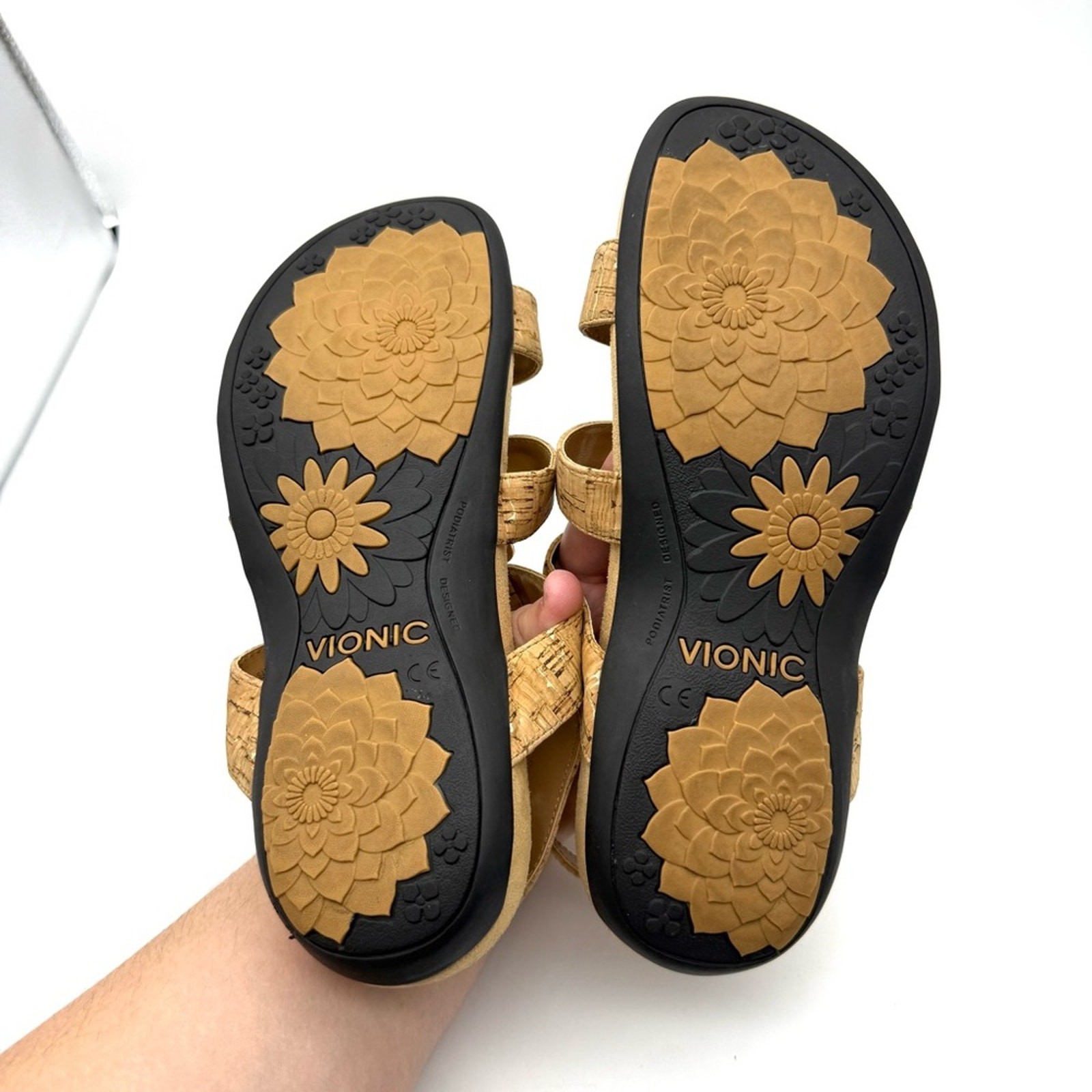 Vionic Amber Gold Cork Adjustable Orthopedic Sand… - image 11