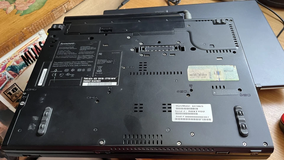 Lenovo ThinkPad T400 Intel 2x2,40GHz 4GB 150GB HDD Wlan Bluetooth - Immagine 3 di 4