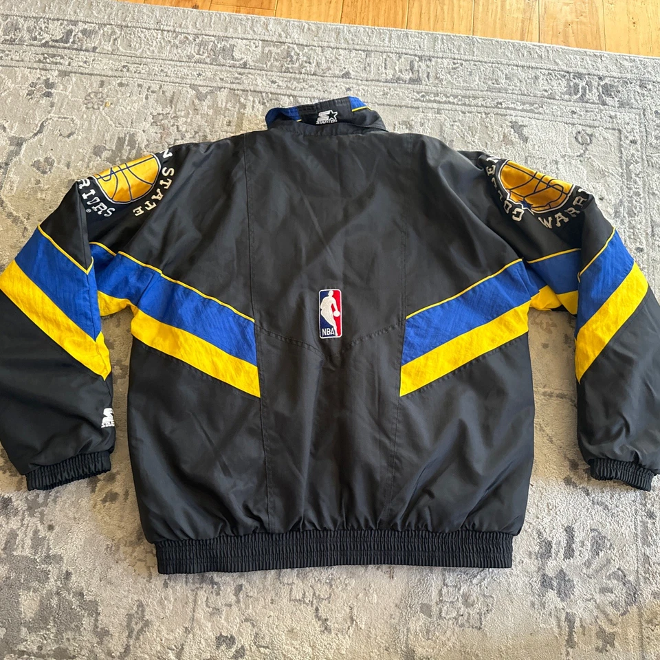 Chaqueta acolchada de colección Golden State Warriors talla L acolchada RARA NEGRA *leer Foto 2 de 4