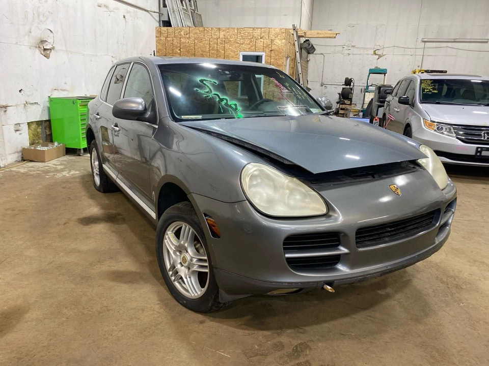 Conjunto de filtro de aire izquierdo usado se adapta a: Porsche Cayenne 2004 exc. limpieza de aire normal Foto 2 de 4