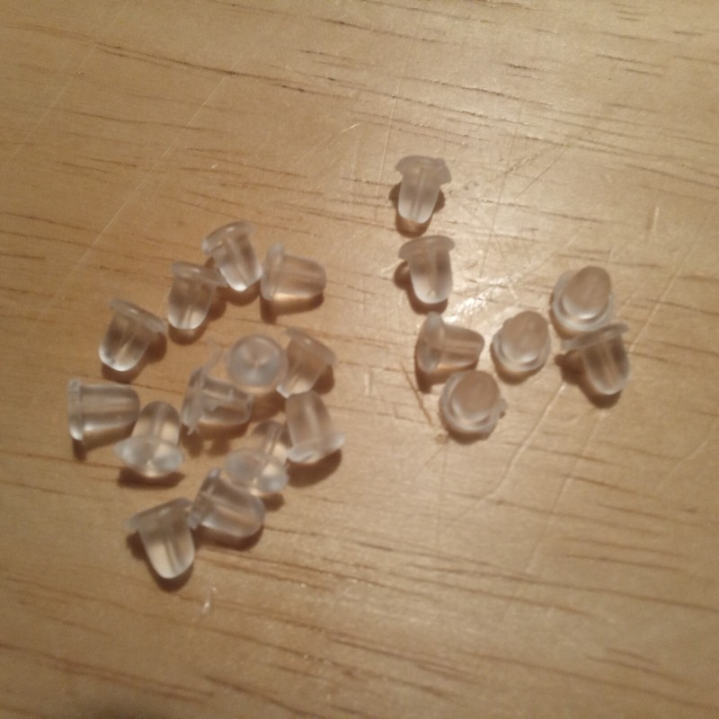 25 PCs New Rubber Earring Back
