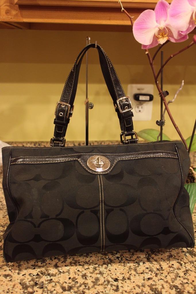 Coach Hamptons Signature Large Carryall Tote (900 | eBay