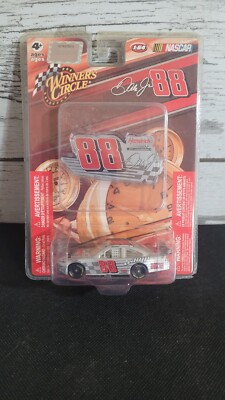 Winners Circle Dale Earnhardt Jr. #88 Hendrick Motorsports 25th Anniversary 1:64