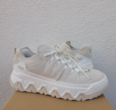 靴 UGG CAPTRAIL LOW 23cm Amazon.com | UGG Men's Captrail Low Shoe, Black, 7 | Fashion Sneakers