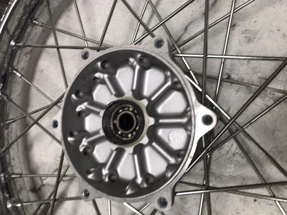 Roda dianteira aro 14 Yamaha XV250 XV 250 V-Star  - Imagem 4 de 4