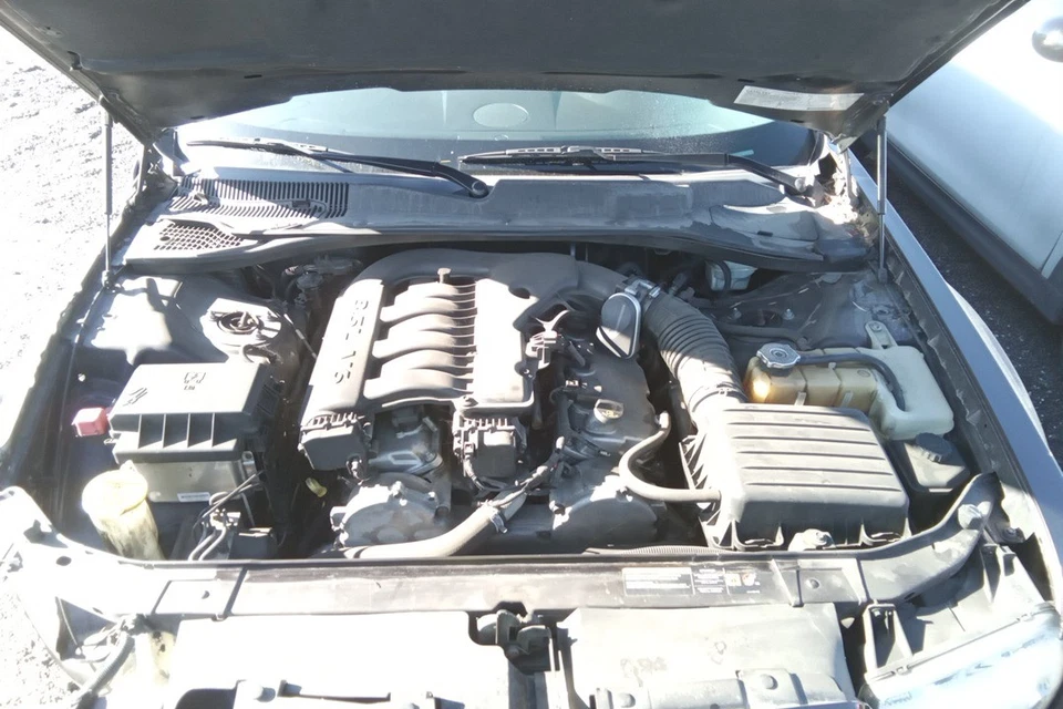 Chrysler 300 2005 motor de 3,5 L fabricante de equipos originales 76 k millas (LKQ ~ 436621828) Foto 3 de 4