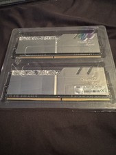 G Skill Trident Z Royal CL8 16GB 2 x 8GB  DDR4 F4-4000C18D-16GTRS XMP RAM