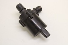 Pompe à eau Citroen DS5