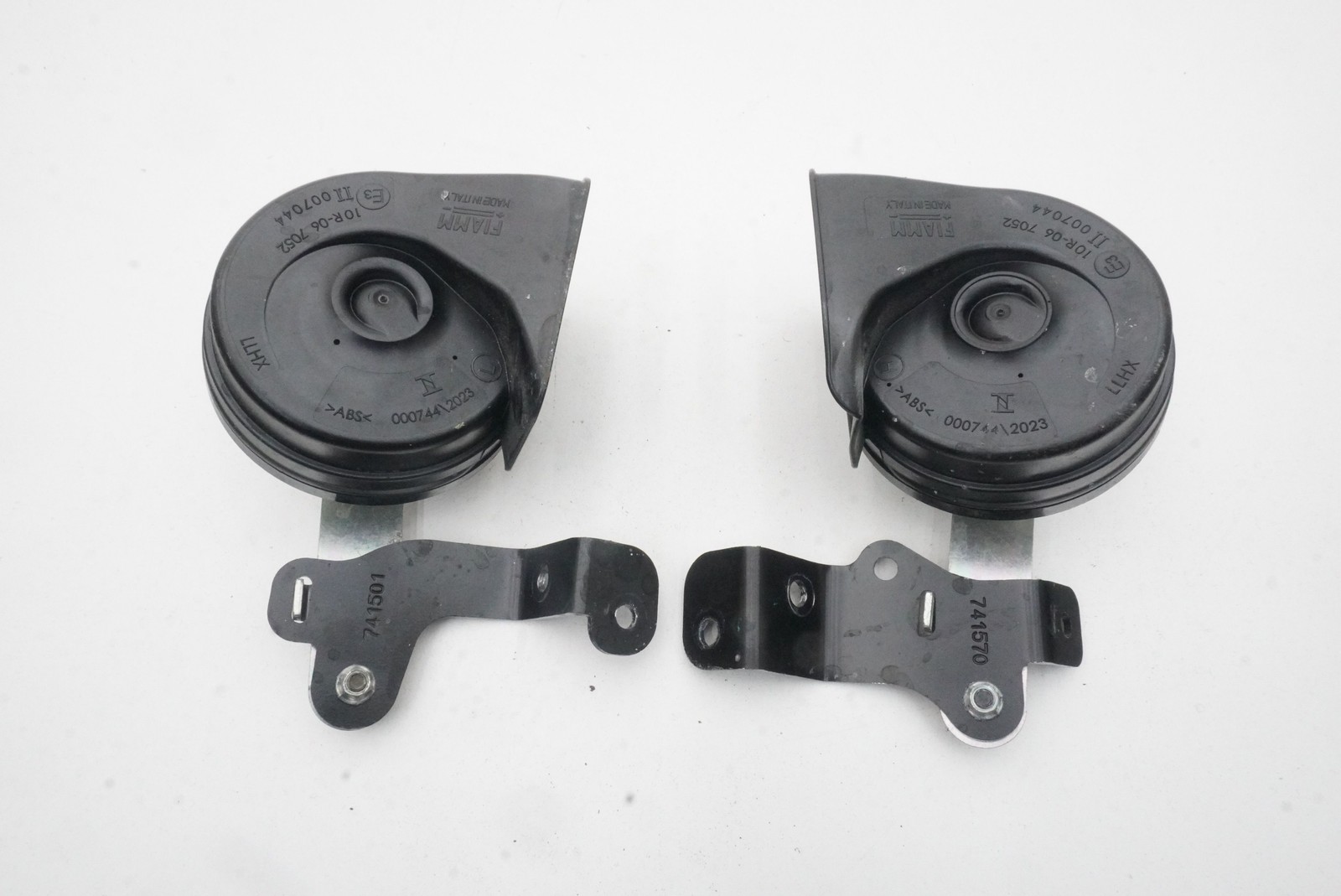 Set 2 Font High Low Tone Horn 789532 Ferrari 296 GTB GTS F8 Roma SF90 Portofino