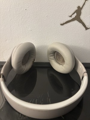 Beats by Dr. Dre Studio Pro Over-the-Ear Wireless Headphones - Sandstone 