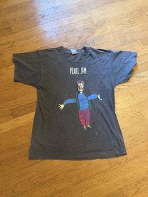 1990s Vintage Pearl Jam Band Tee Shirt Double Stitch Front and Back Size XL