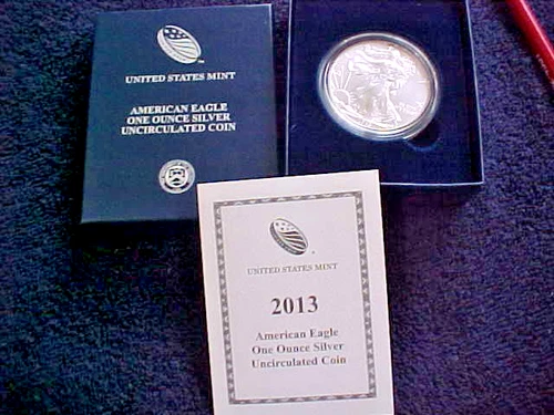 2013 AMERICAN SILVER EAGLE - ONE OUNCE UNCIRCULATED