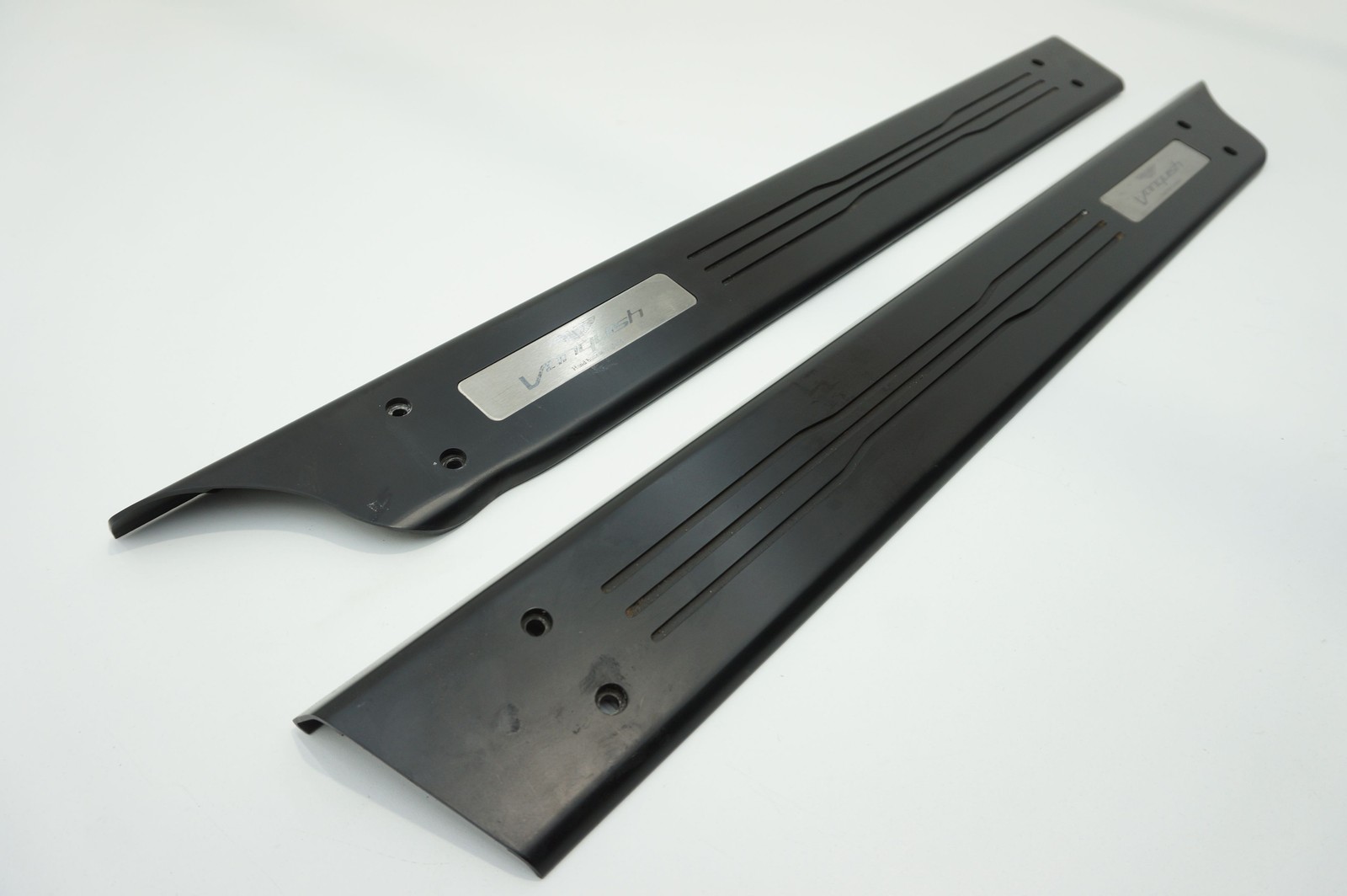 Aston Martin Vanquish 2012-2018 Front Door plates Set P/N AD43132A13AEW