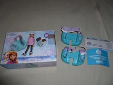 BOXED DISNEY FROZEN LIGHT UP HEEL WHEEL SKATES PLAY WHEELS CHILDRENS GIRL KID >>
