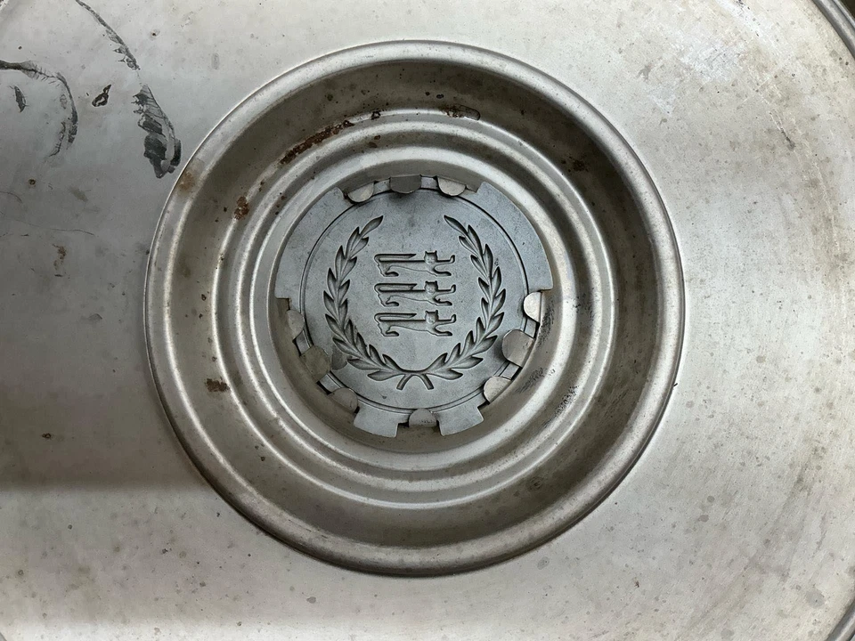 Tapacubos tapacubos ford tamaño completo 75-78 Foto 4 de 4