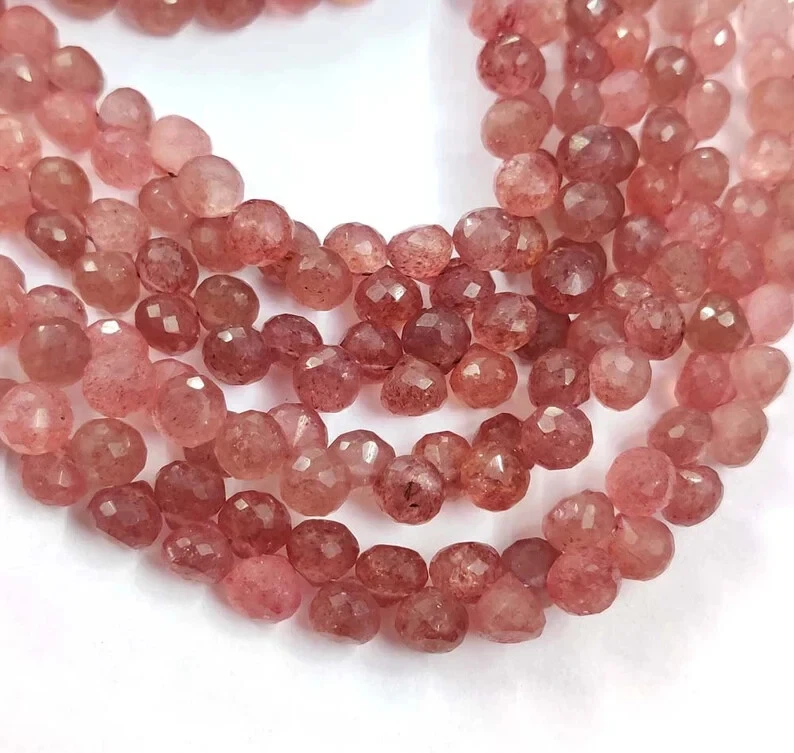 8" AAA Fresa Cuarzo Facetado Cebolla Forma Cuentas Natural Rosa Fresa Cuarzo Foto 3 de 4