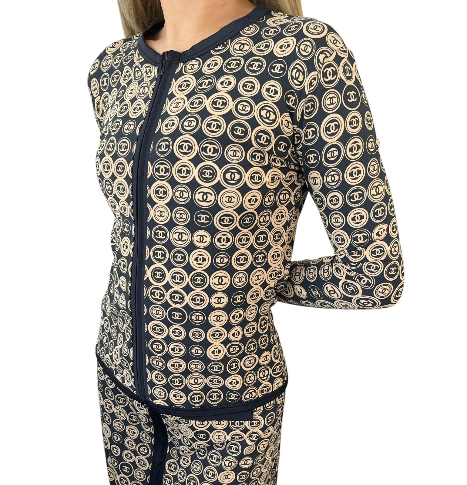 CHANEL Vintage 03P CC Logo Medaglione Top Gonna Set #38 Nero Marrone Nylon Zip