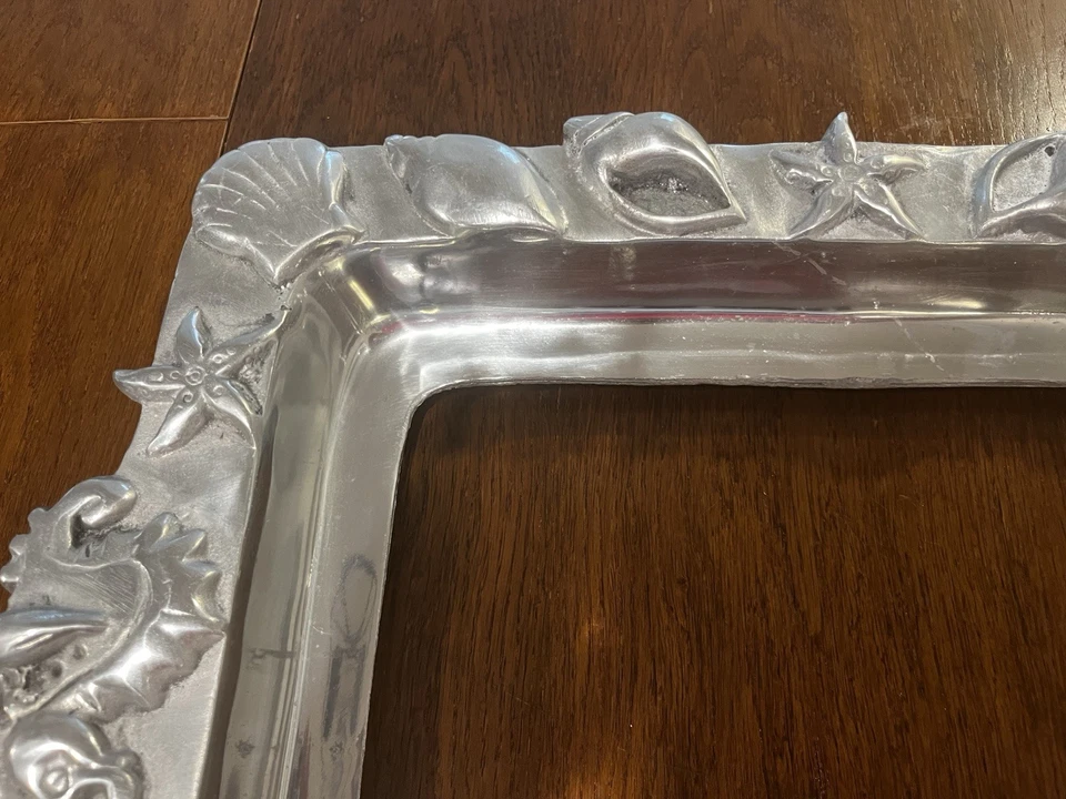 Bandeja para servir de aluminio costero - conchas marinas caballitos de mar estrellas de mar - decoración de casa de playa Foto 4 de 4