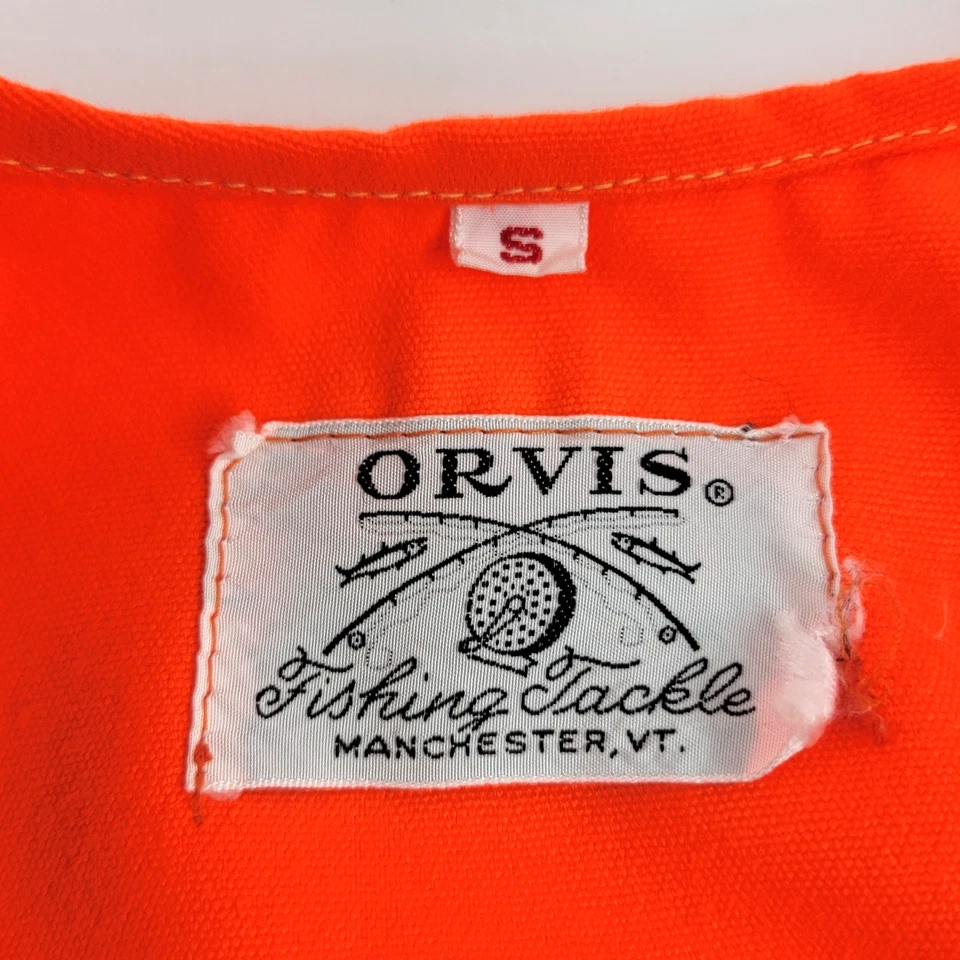 Vintage Orvis Fishing Hunting Vest Size Small 4 Button Back Storage Side Pockets - Image 3 of 4
