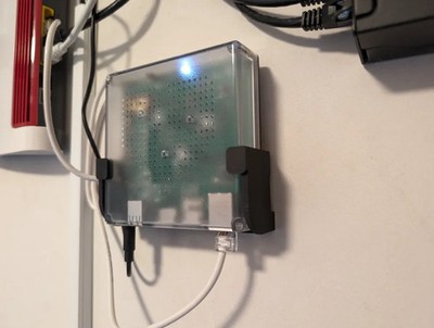 Wandhalterung für Home Assistant grün Halterung Halter