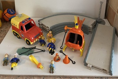 Feuerwehrmann Sam Fahrzeuge & Figuren Konvolut