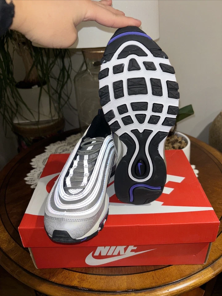Nike Air Max 97 GS Talla 5Y Metálico Plateado/Violeta Persa Foto 4 de 4