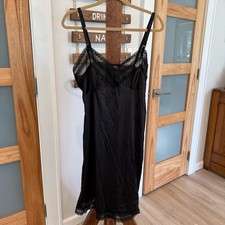 Vincent Elegant Black Nylon Lace Slip Dress Adjustable Strap Vintage Size 40 EUC