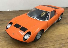 AUTOart Lamborghini Miura SV 1/18 Diecast Model Car Orange Silver