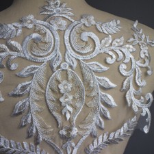 Dentelle Brodé Patch Floral Applique pour Soirée Mariage Robe Garnitures