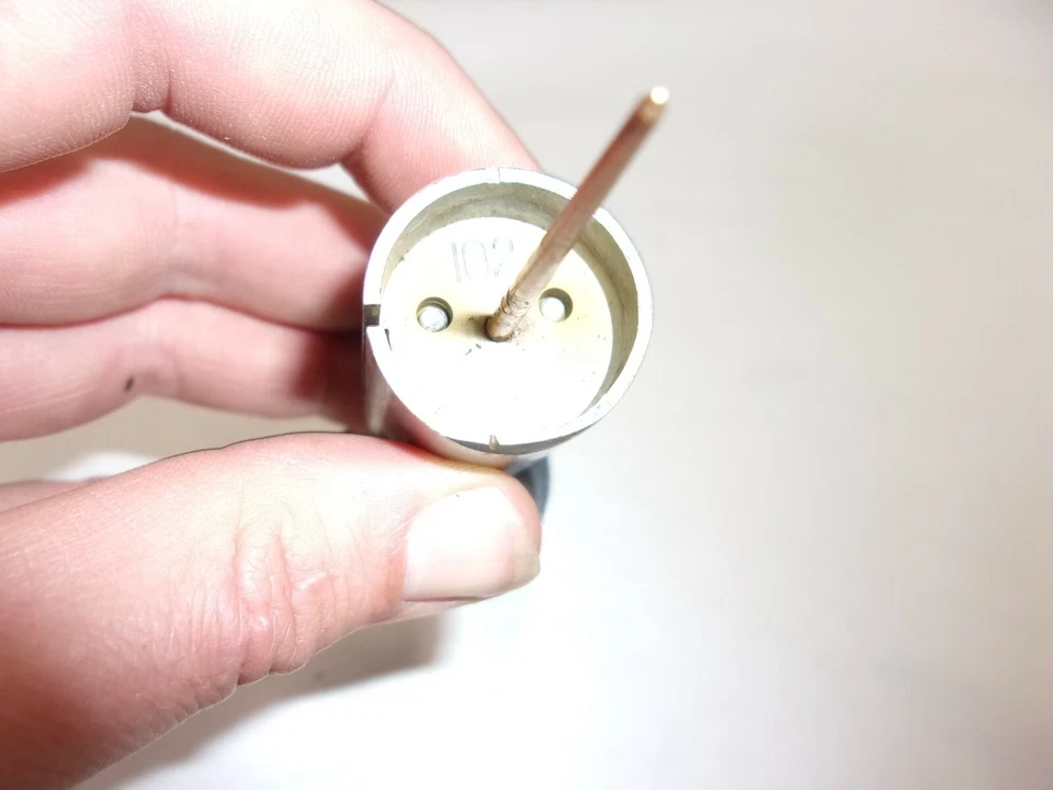 Throttle Slide assembly 16141300014 1974 HONDA CB750 - Image 3 of 4