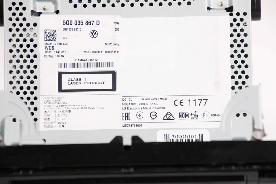 5G0035867D VW Composition Color Radio Golf Tiguan Passat ab 2014 - Bild 3 von 3