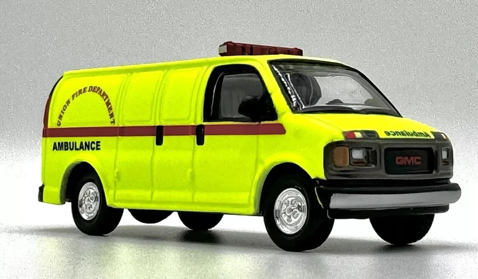 Ambulance Fire & Rescue EMT Paramedic 1/64 Scale Model Limited Edition C - Image 4 of 4