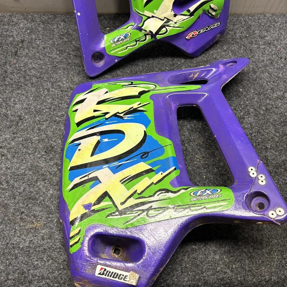 90 - 94 KAWASAKI KDX200 KDX 200 PURPLE GAS TANK FUEL TANK SHROUD PLASTICS - Image 3 of 4