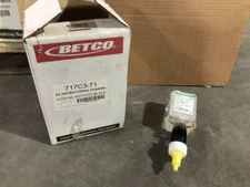 BETCO 717C3-71 E2 Antibacterial Foaming Skin Cleanser ; 750mL -NIB of 4