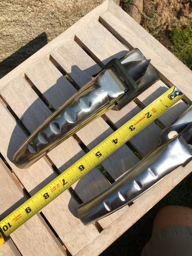 vintage plews "can cutting" oil spout w/rubber seal. made in usa